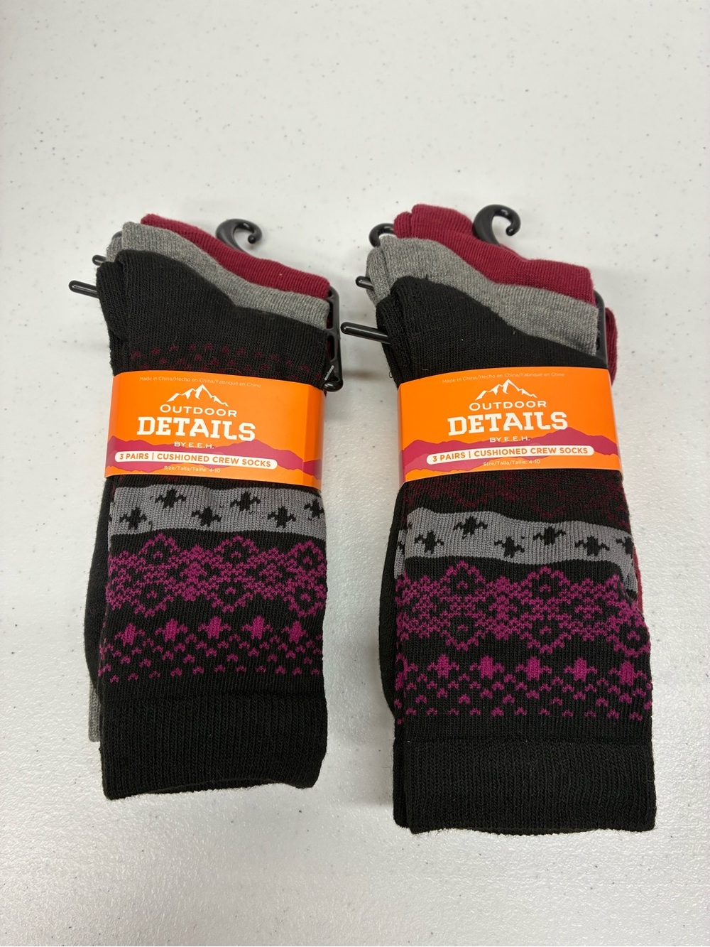 Outdoor womens socks shoe size 4-10 cushioned crew socks 6 pairs NEW